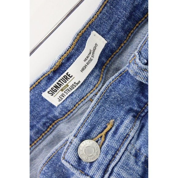 Signature Levi's Strauss Jeans Women Blue Light Washed High Rise Straight 20 W35 - Picture 6 of 10